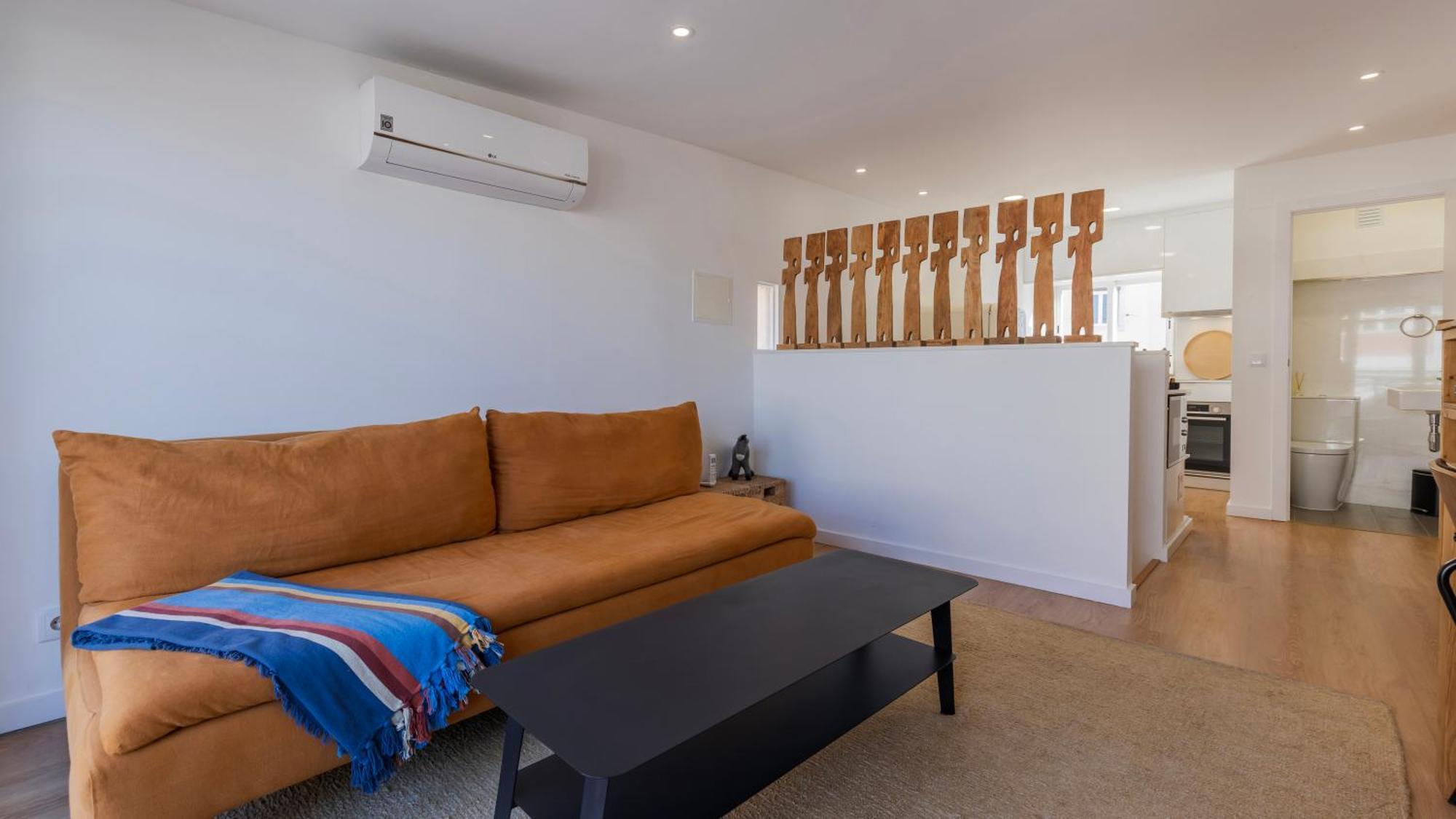 Apartment 1bdr With Ac And Terrace By Lovelystay *