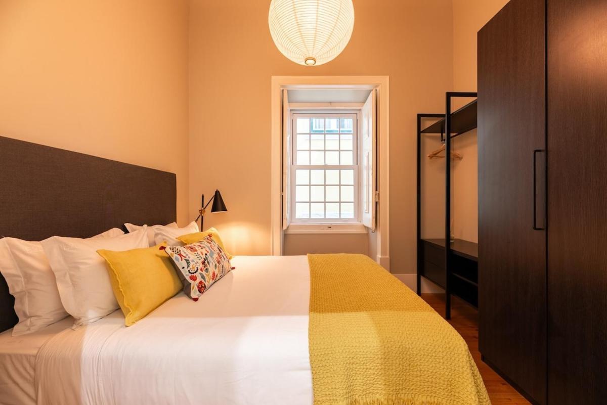 Apartment Bica Contemporary Historic 2 Bedroom Lisbon