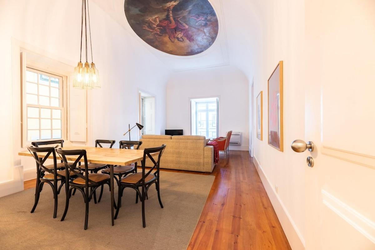 Bica Contemporary Historic 2 Bedroom * Lisbon