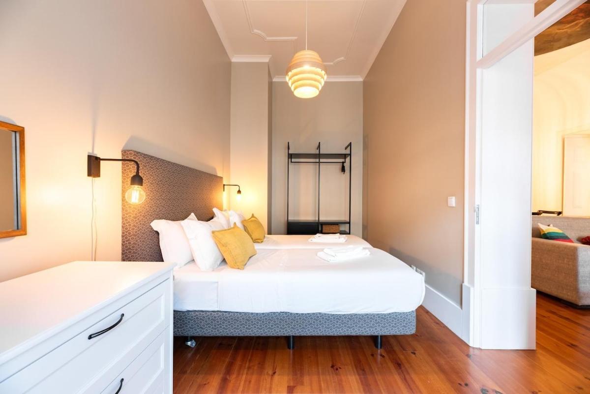 Bica Contemporary Historic 2 Bedroom Apartment