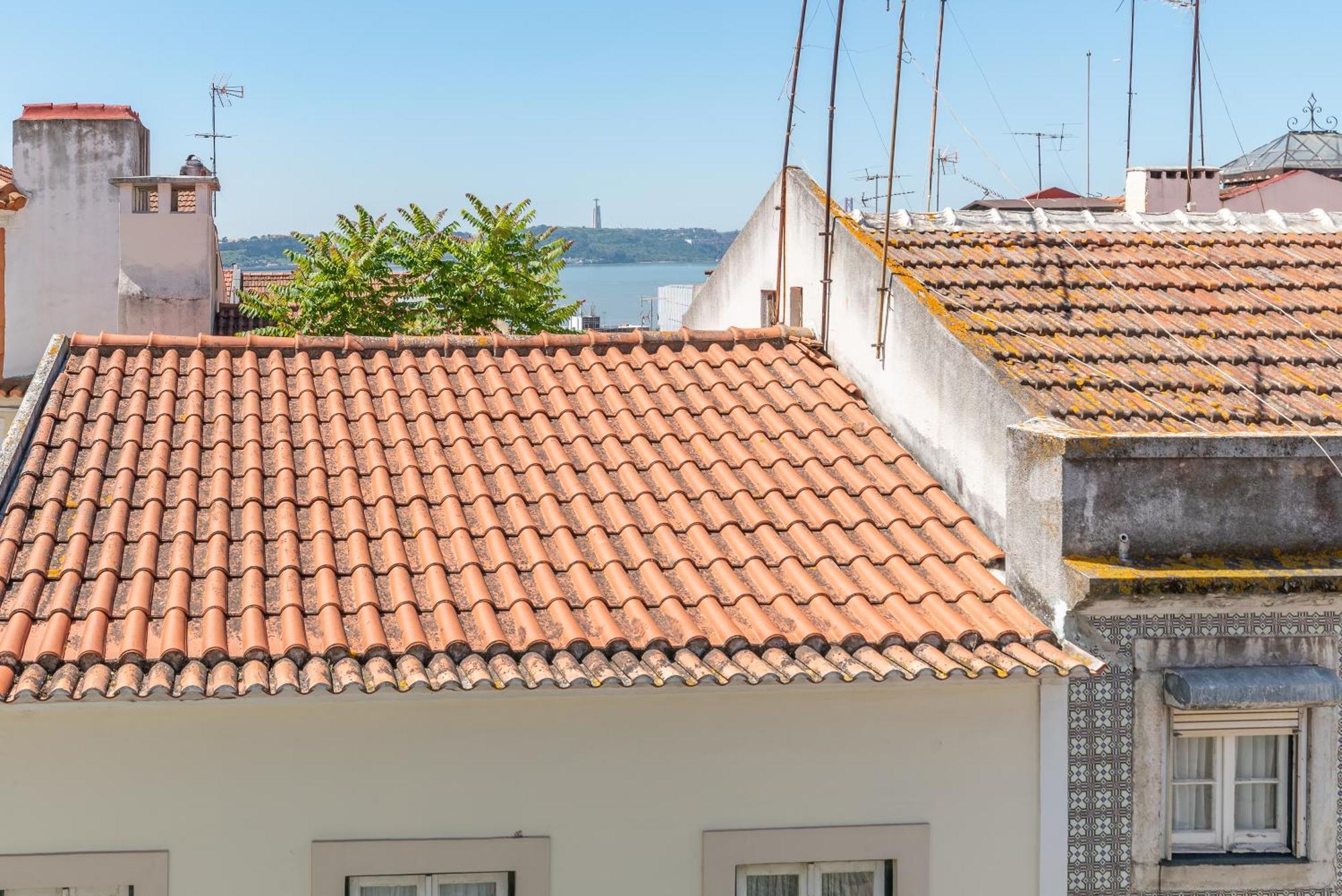 Orange 3 House - Chiado Studios * Lisbon