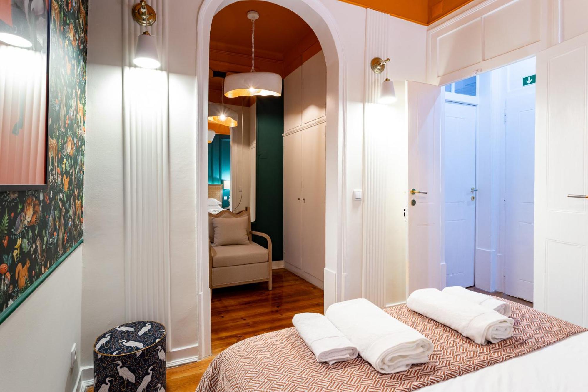 Vintage & Modern Apartment *