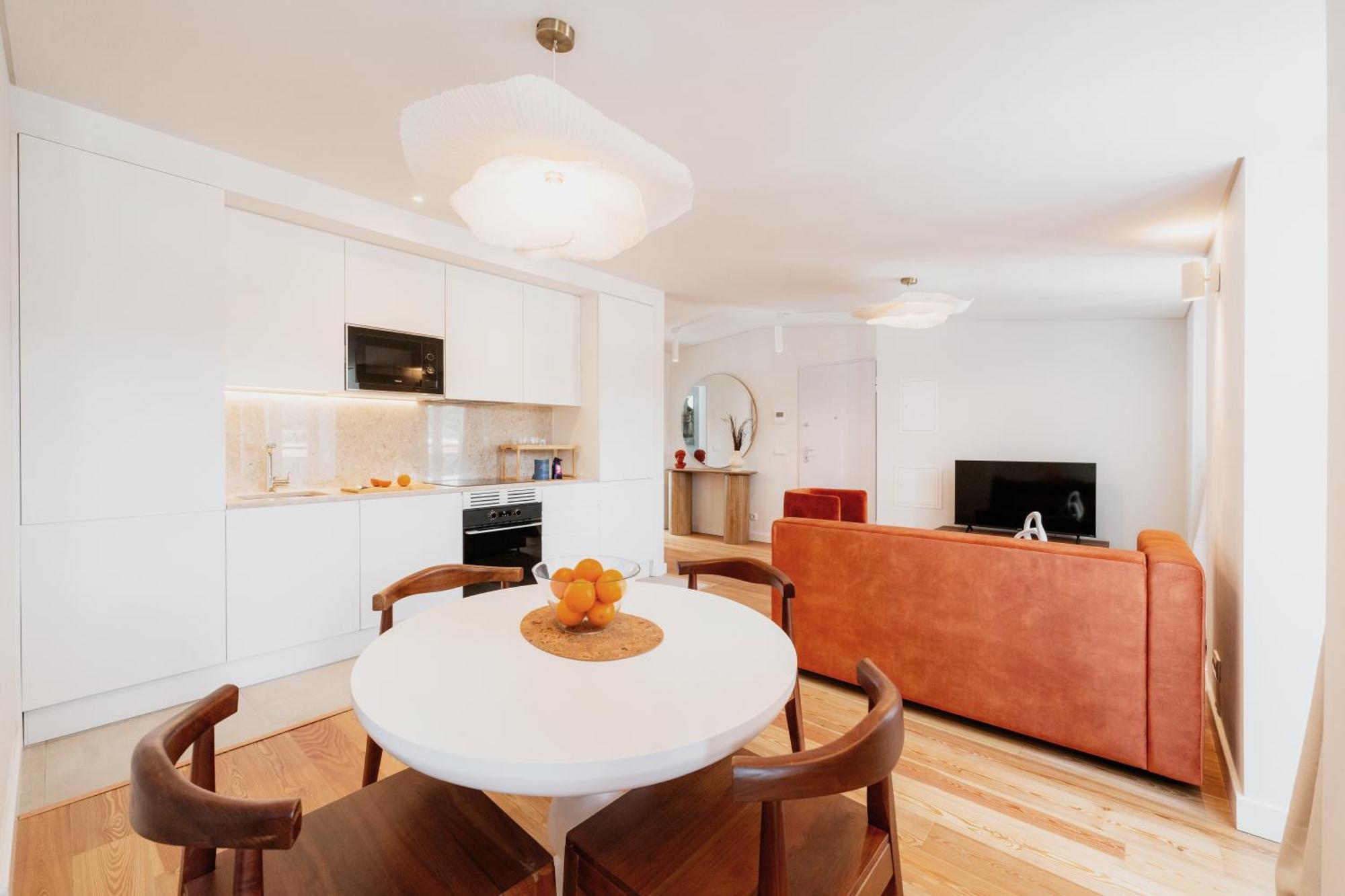 Orange House - Stunning One-bedroom 2e Lisbon
