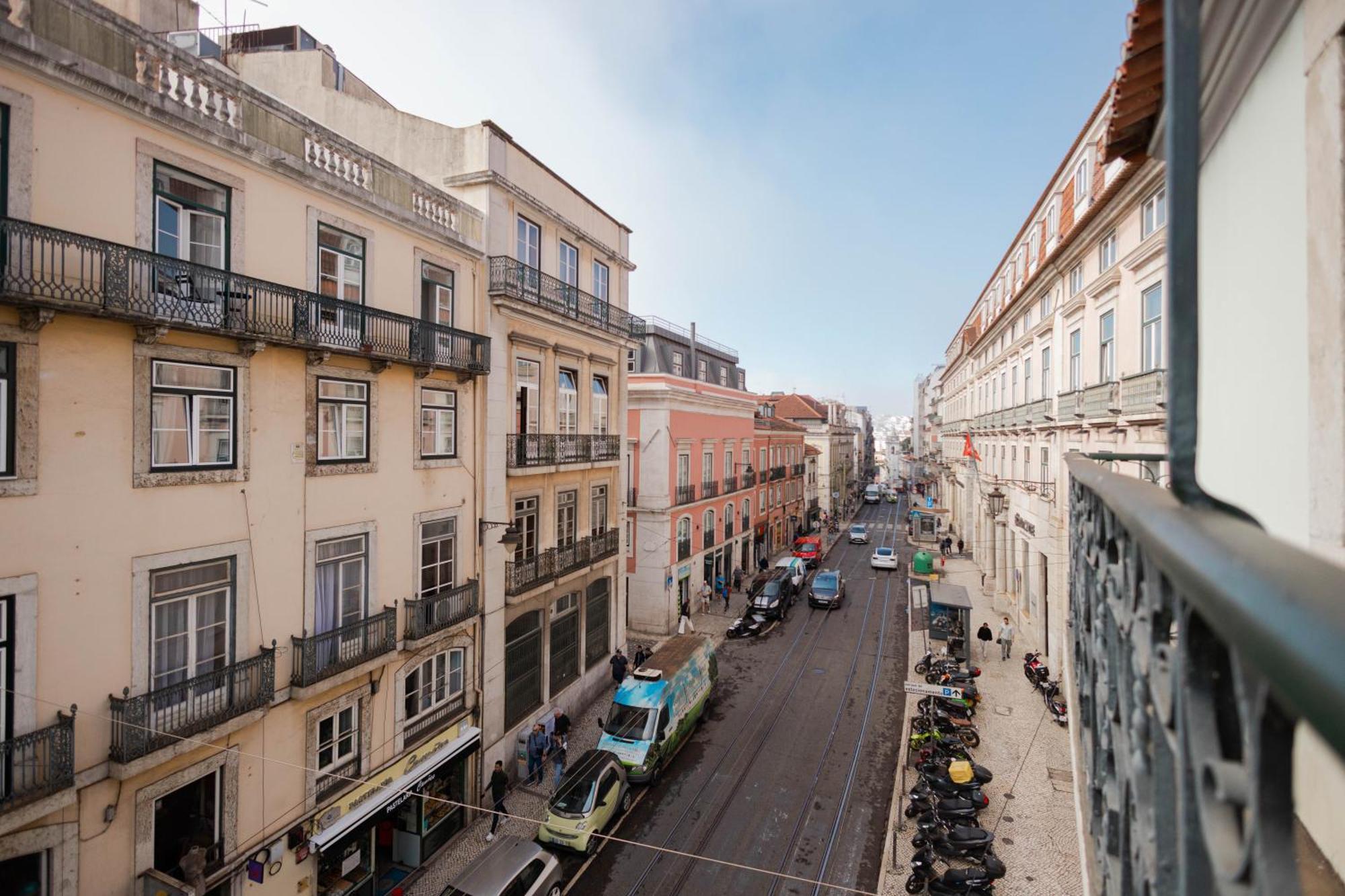 Almaria - Officina Real | Chiado *