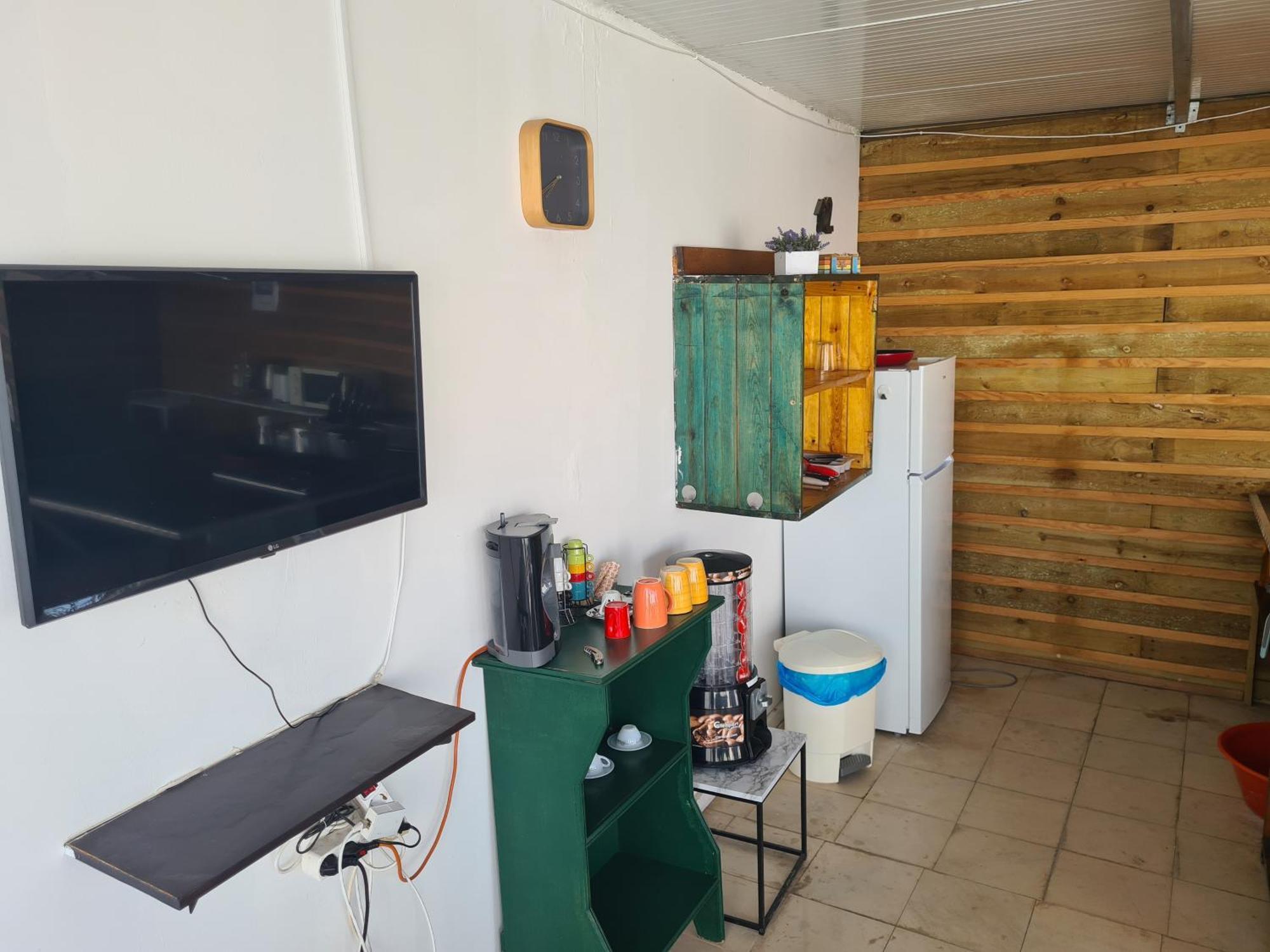 Casa Vale Ecotainer Albergue Lisboa