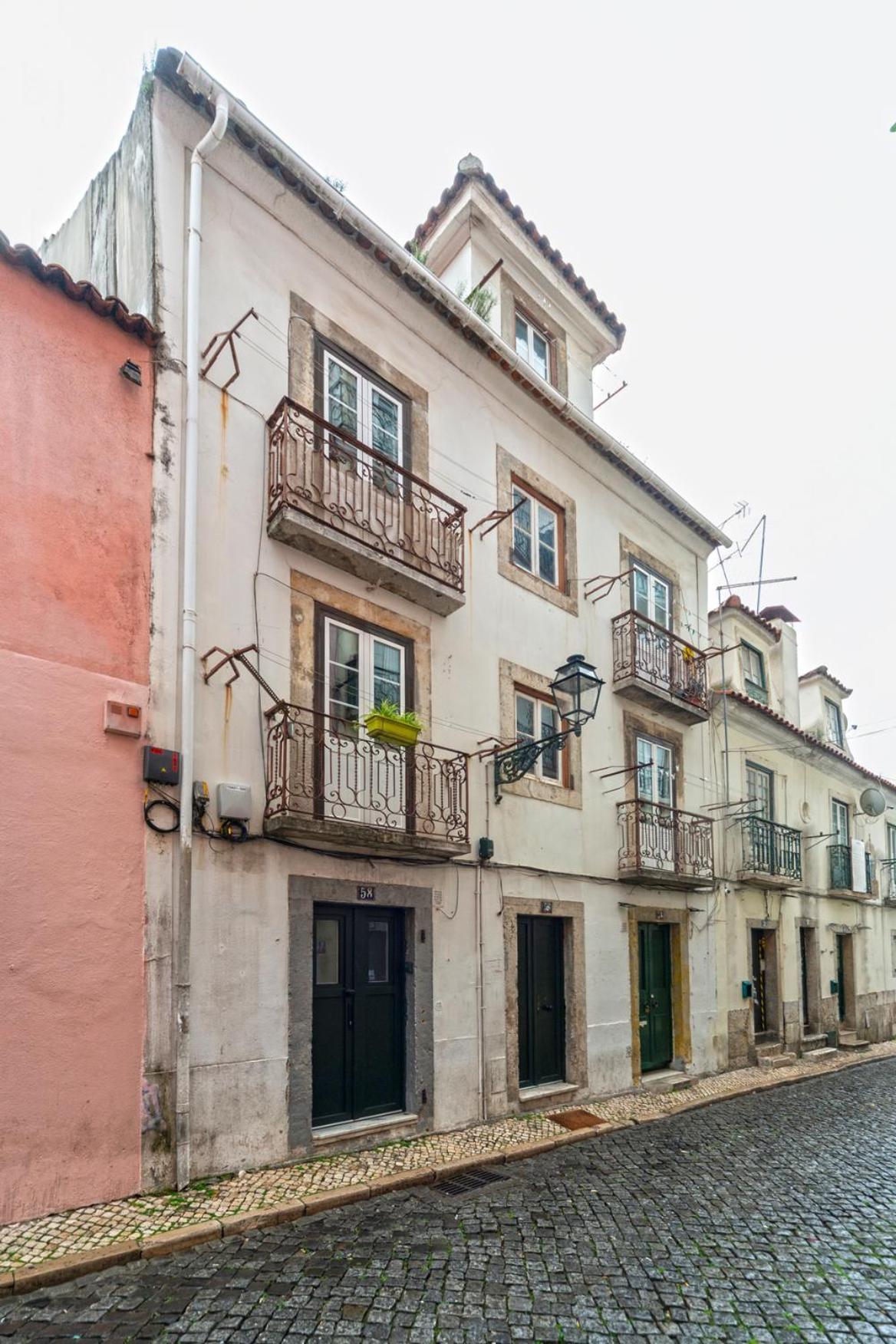 Apartment In Bairro Alto 2 - Lisbon Charm Apartment Lisbon