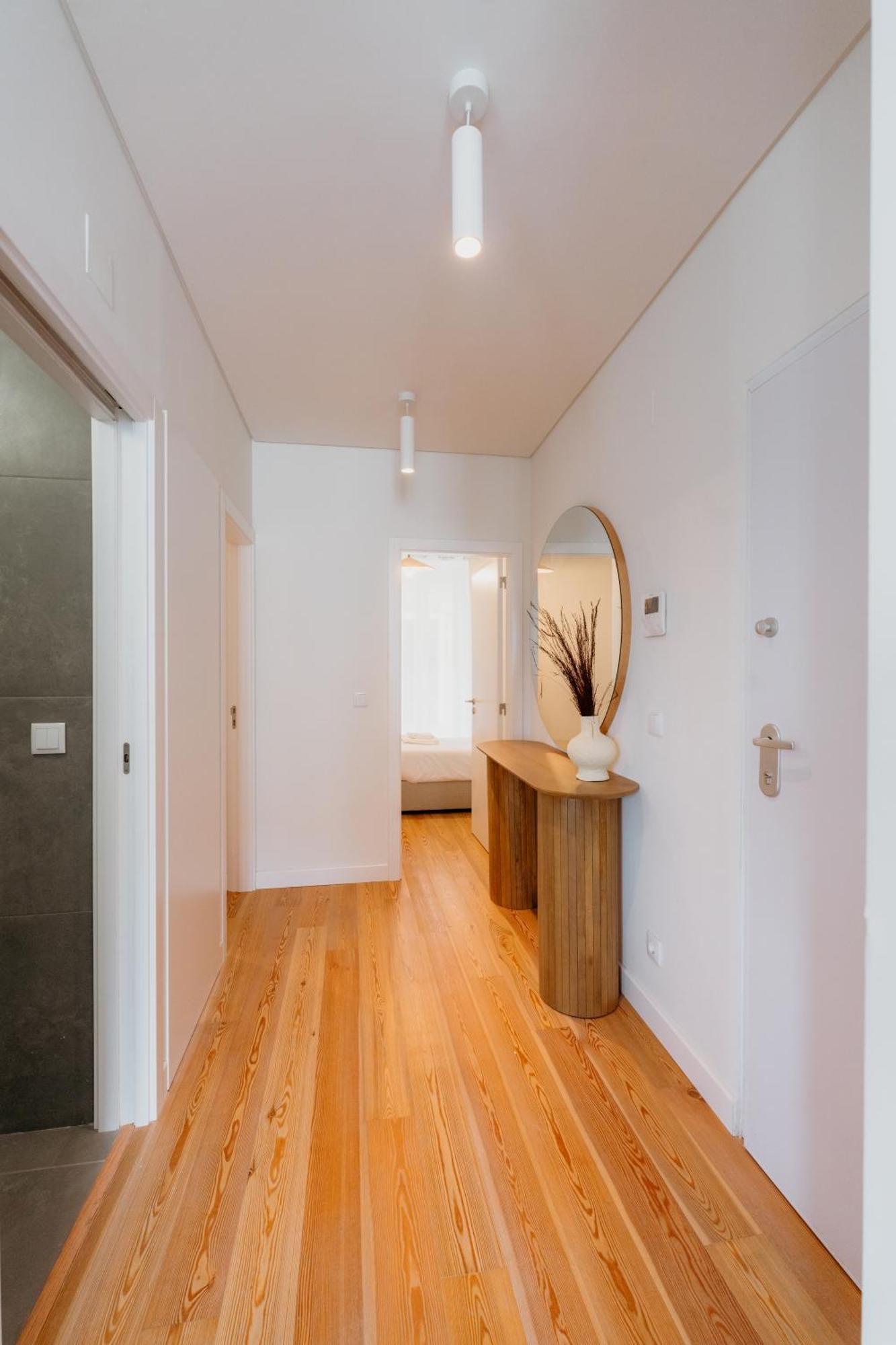 Orange House - Elegant Two-bedroom Rc E *
