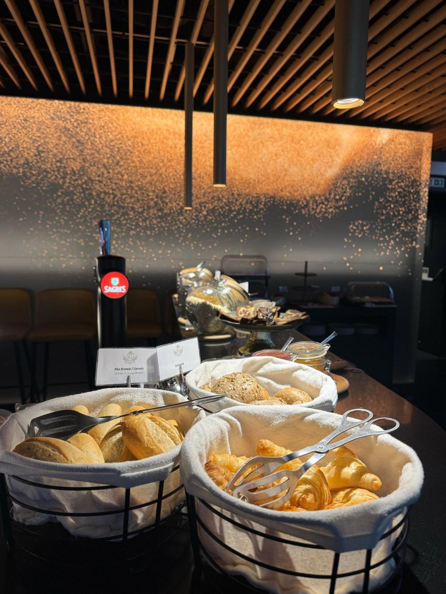 Golden Hotel