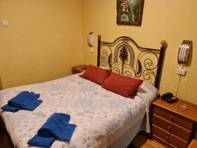 Pensao Residencial Flor Dos Cavaleiros Guest house