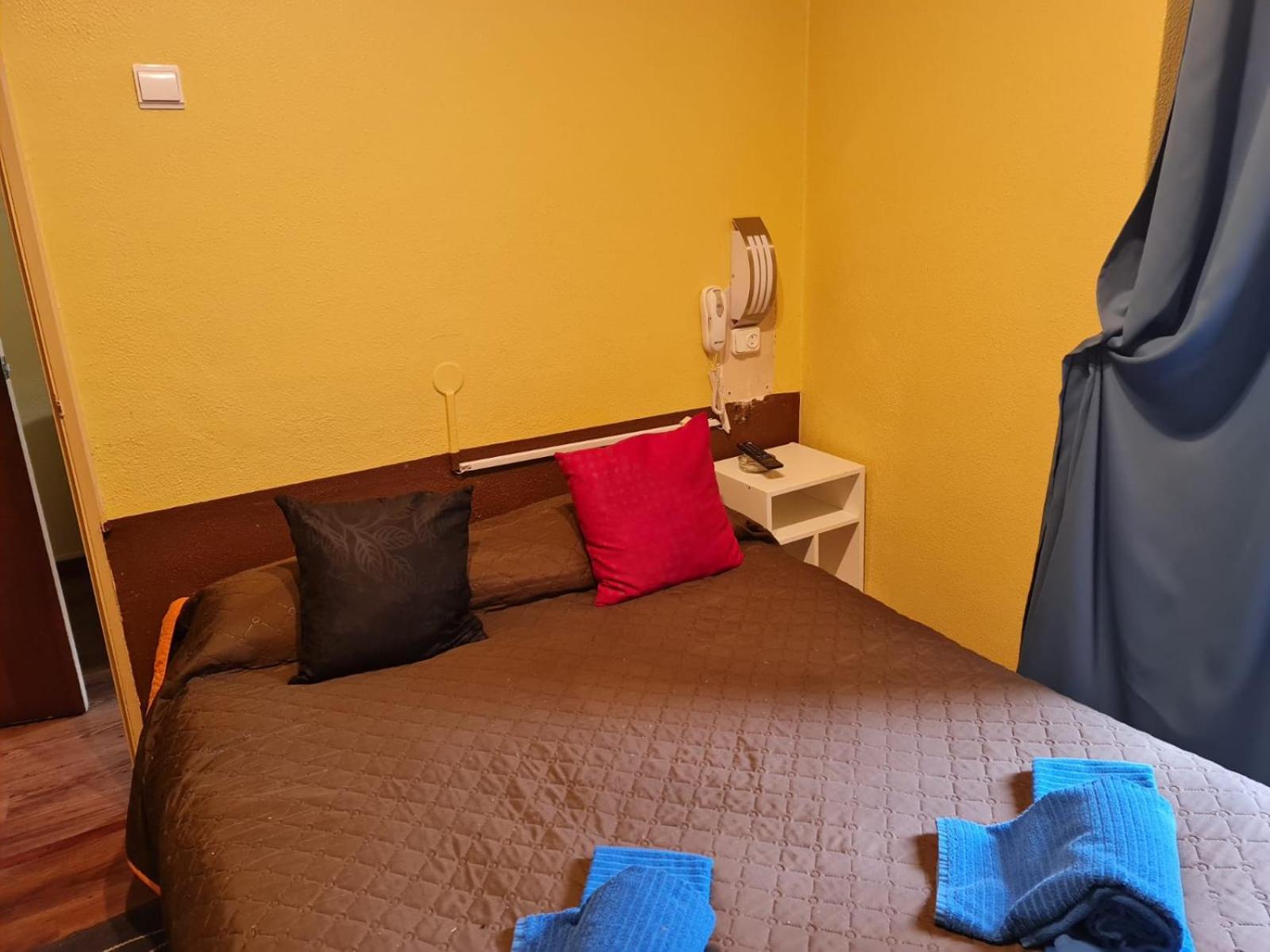 Pensao Residencial Flor Dos Cavaleiros Guest house