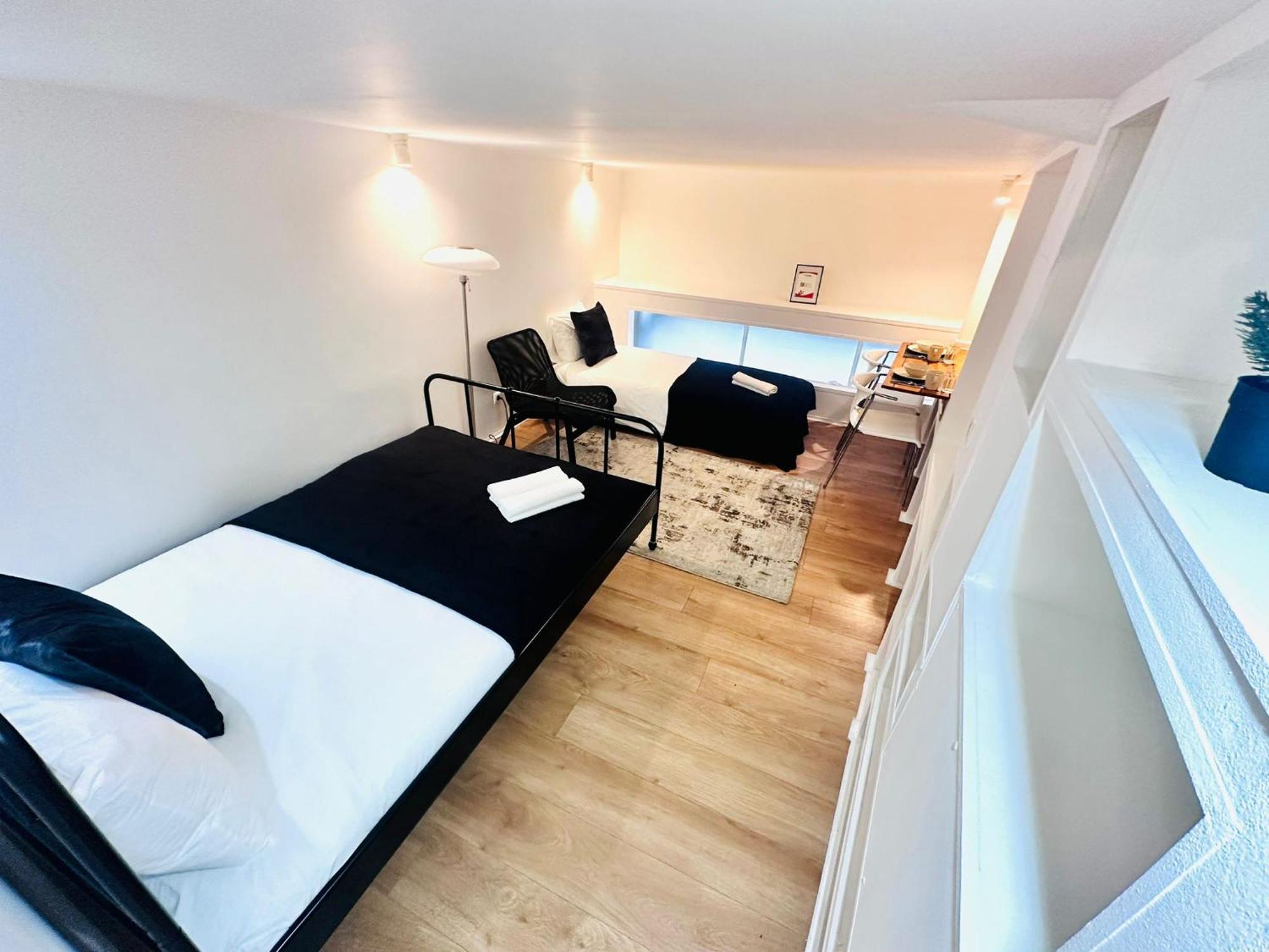 Apartment Flat, Location In Town Lisbon