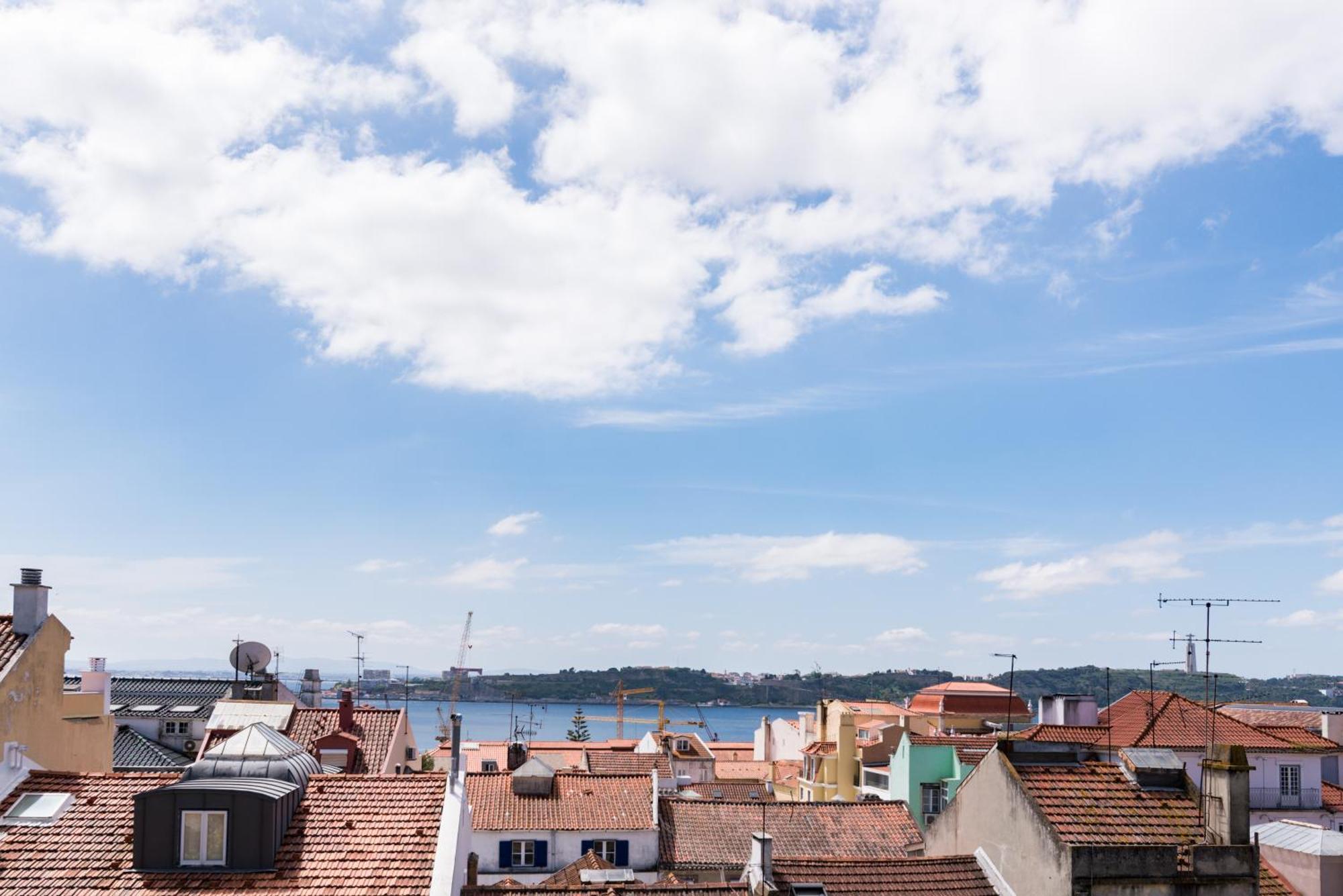 Designer Flats In Lapa By Lovelystay * Lisboa