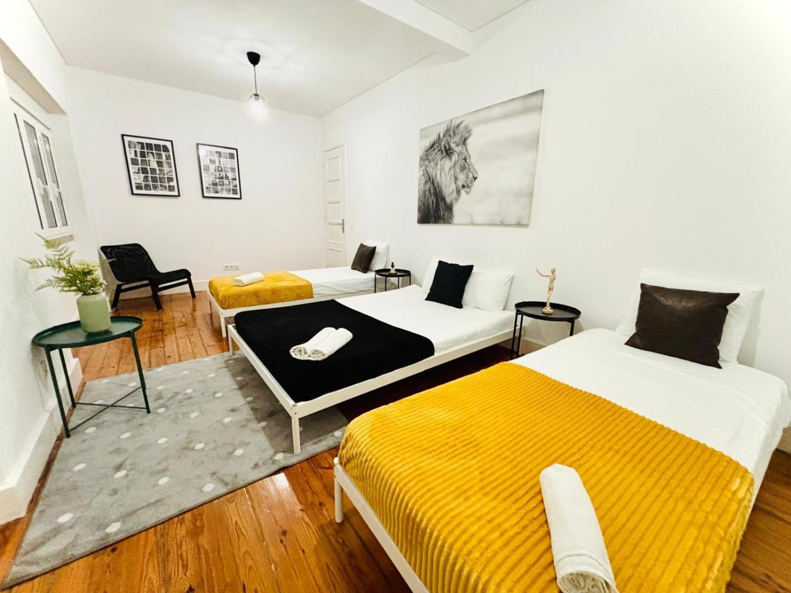 Luxury Centre Hostel *
