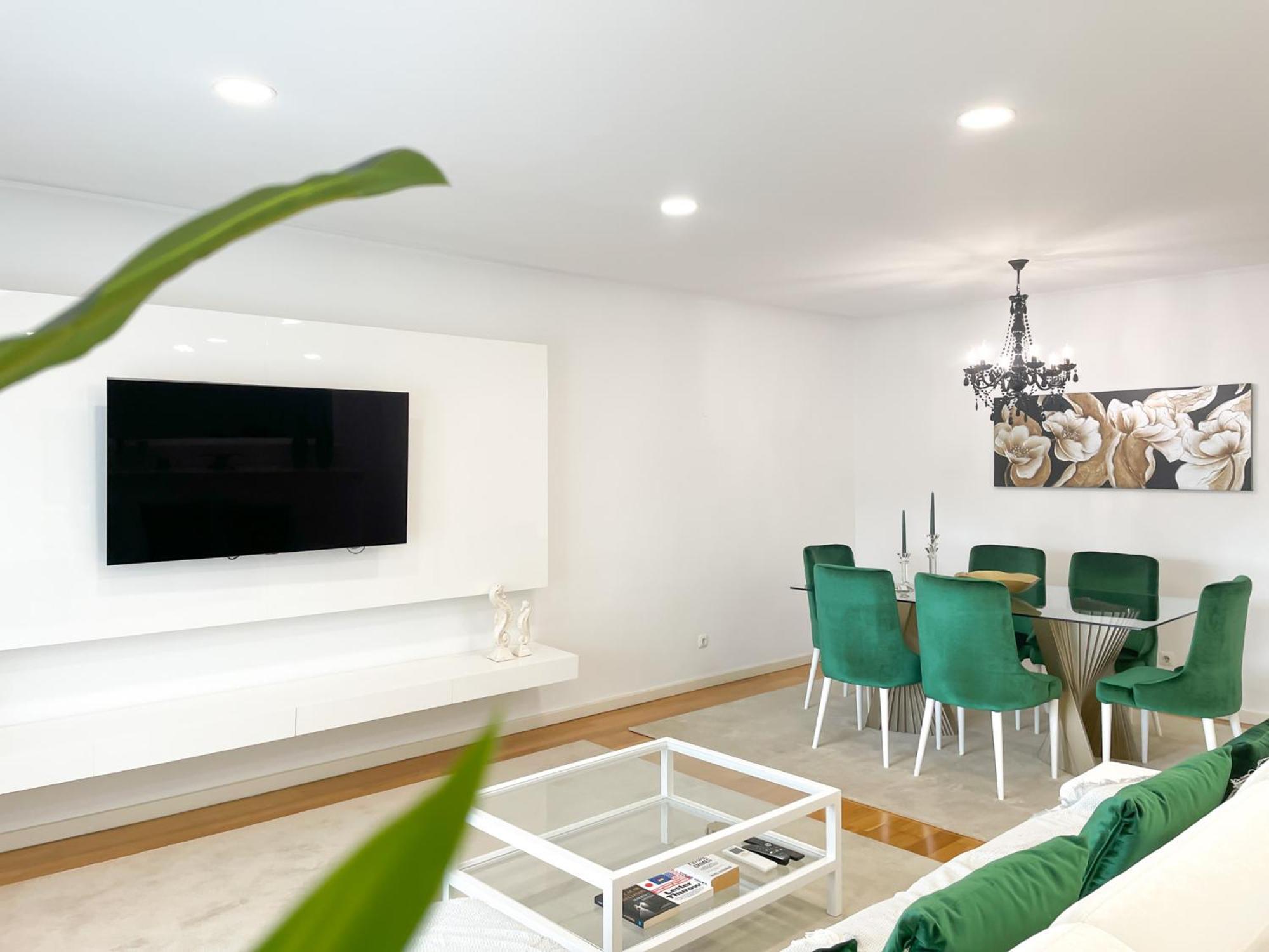 Prestige Entire 3 Bedroom Luxury Lisbon