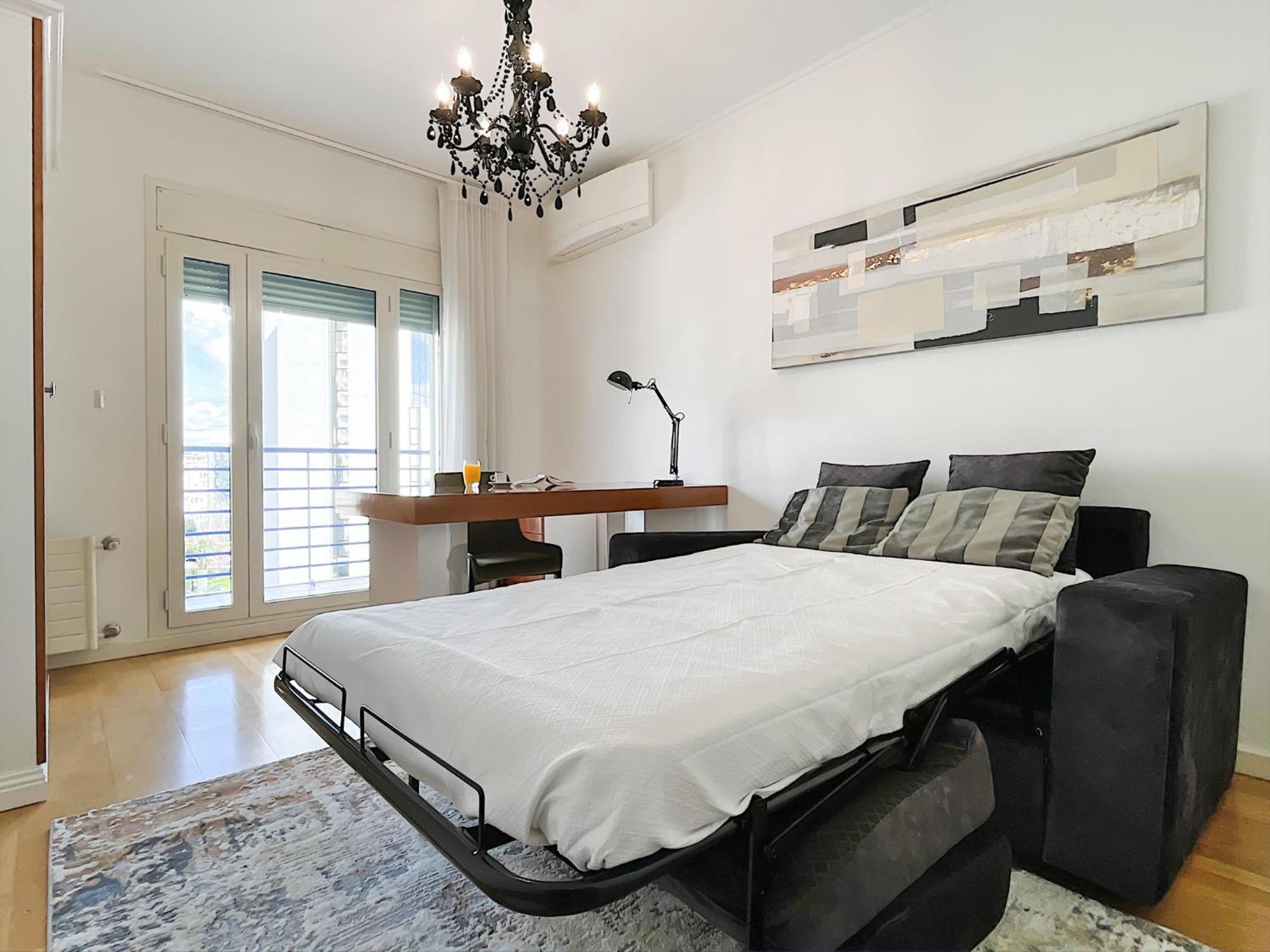 Prestige Entire 3 Bedroom Luxury Apartment *