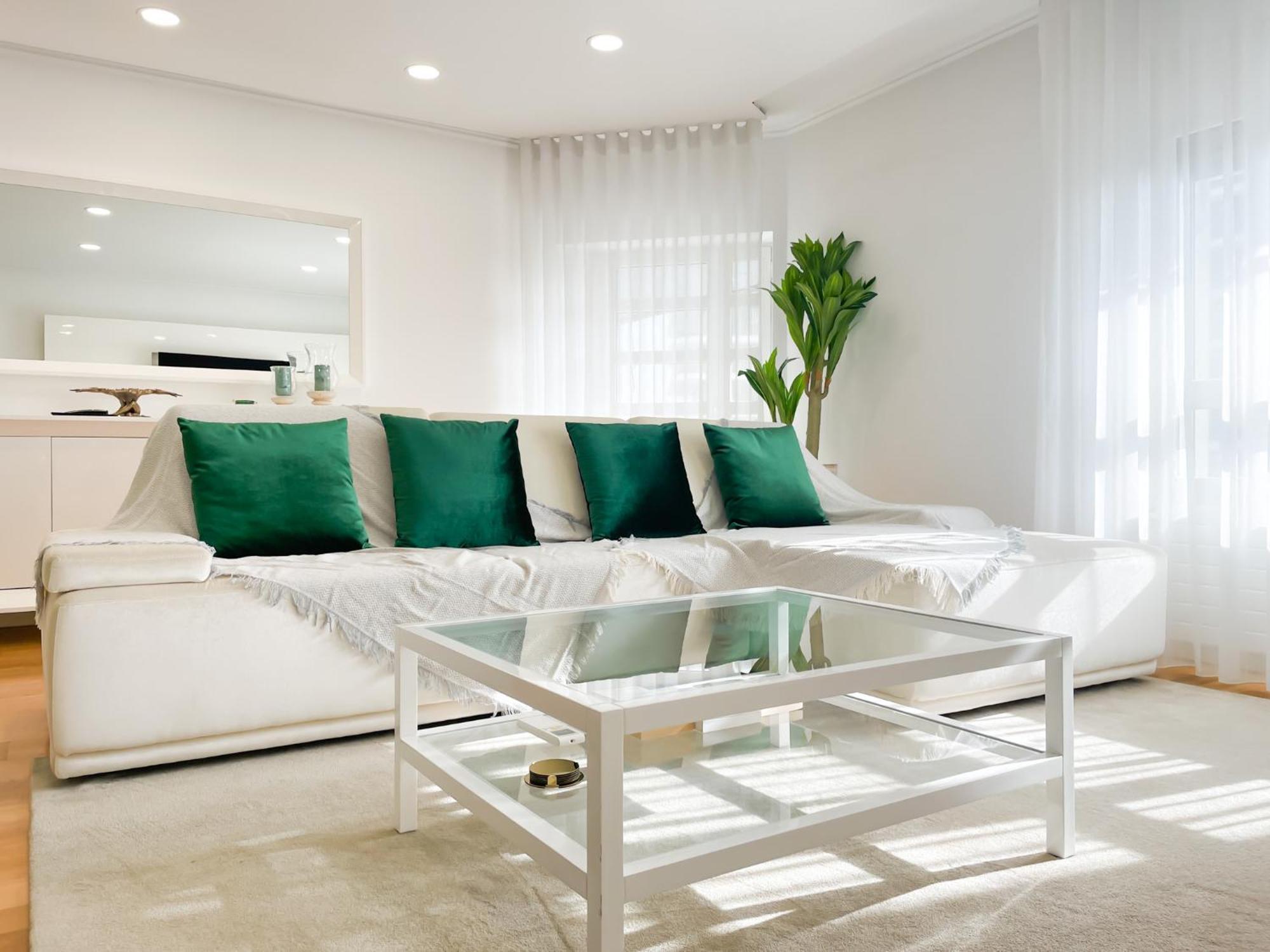 Prestige Entire 3 Bedroom Luxury Apartment Lisbon