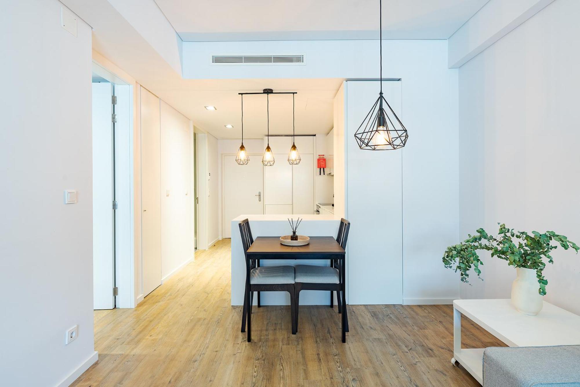 Made For The Lovers- Urban Charm In Chiado Apartment *