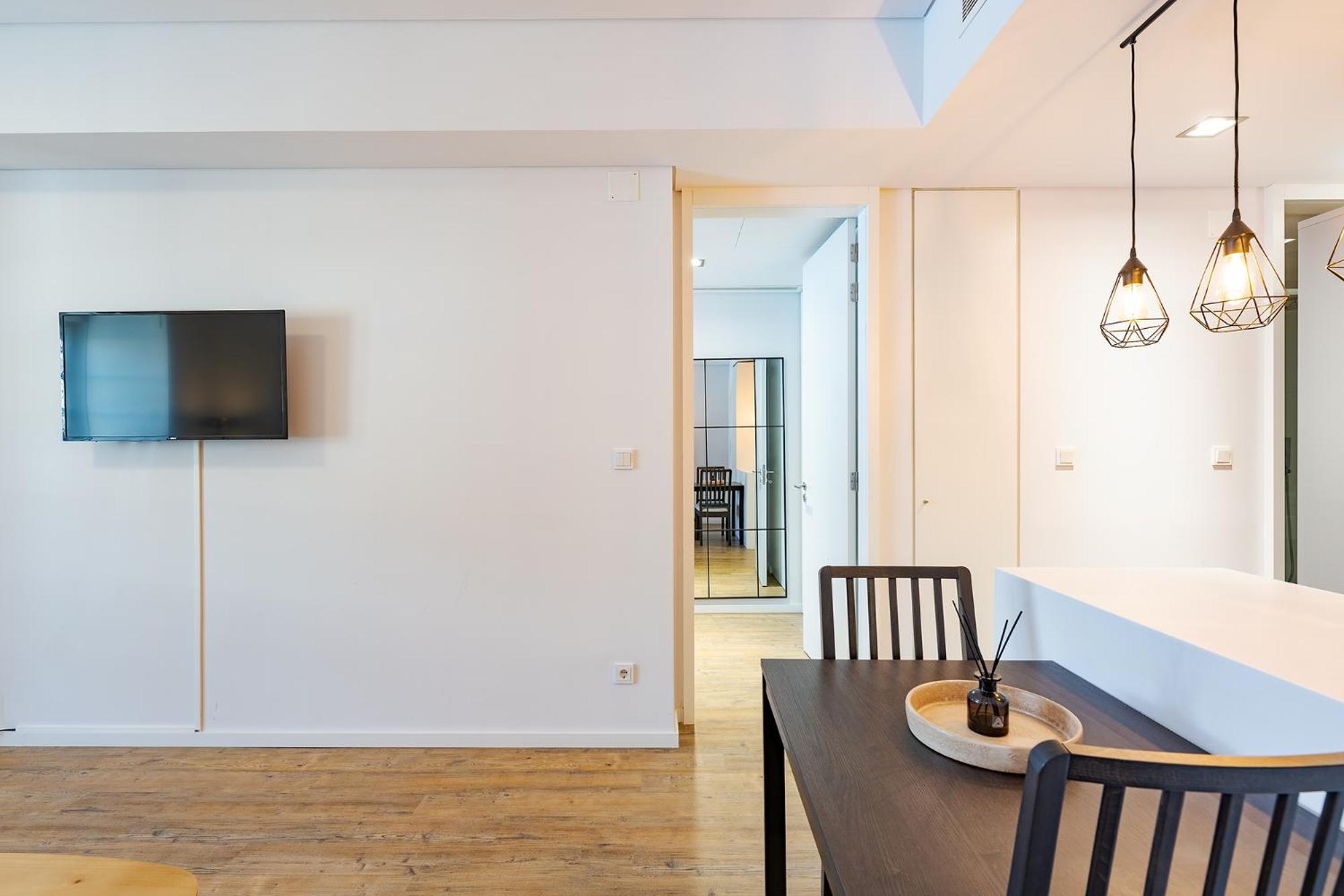 Apartment Made For The Lovers- Urban Charm In Chiado *