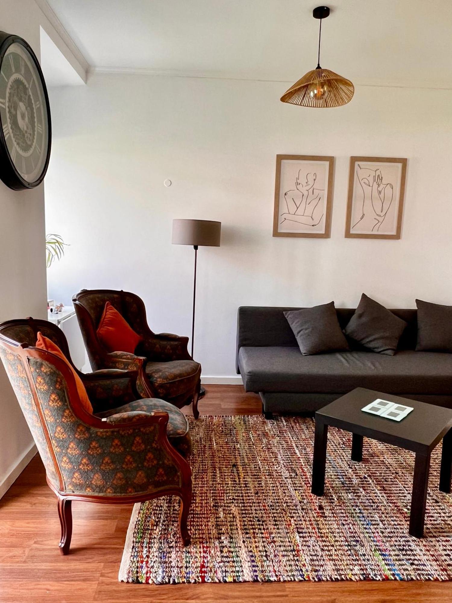 Apartment Luxury Part Of The - Modern With Airconditioning - Near Subway *