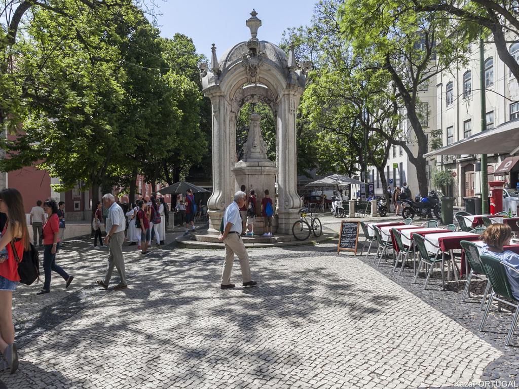 Condessa Chiado *