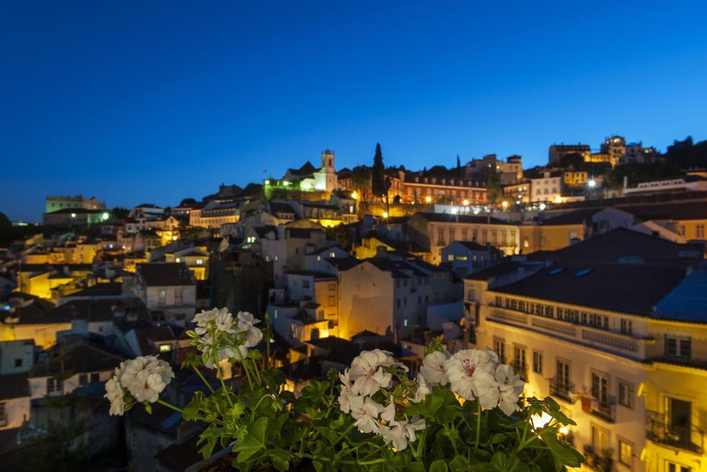 Alfama - St Estevao Viewpoint | Cheese & Wine Apartment