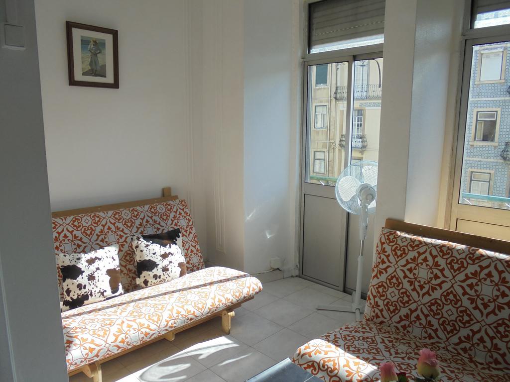 Crescent Albergue