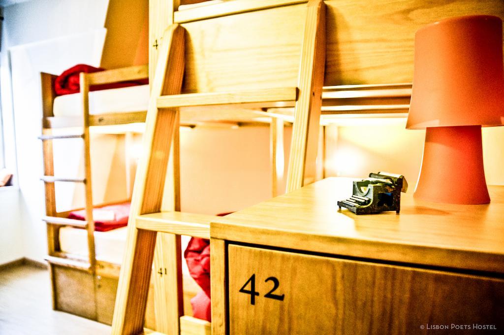 Hostel Poets Lisbon