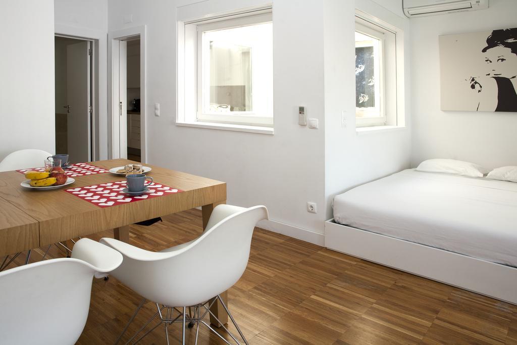 Apartment Hello Bairro Alto Lisbon