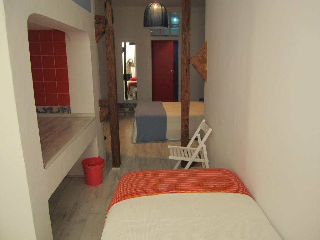B.mar & Suites