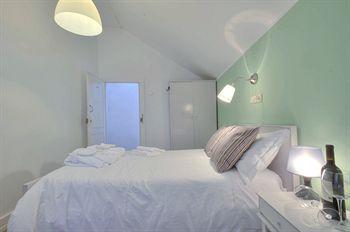 Bed & Breakfast The Imperial 2*