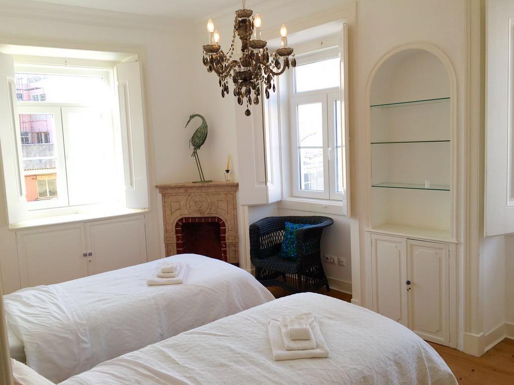 Apartment Lisbon Secret & River View Family Flat