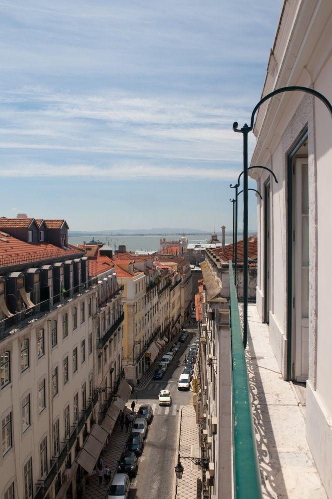 Chiado Hotel *