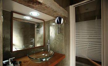 4 Places - Apartment Lisbon