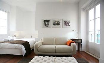 4 Places - * Lisbon