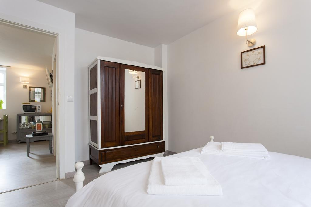 Apartment Joivy Alfama 35 Apartments Lisbon