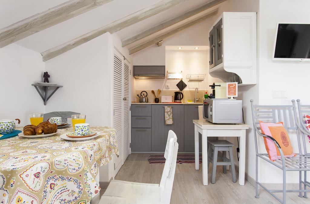 Joivy Alfama 35 Apartments