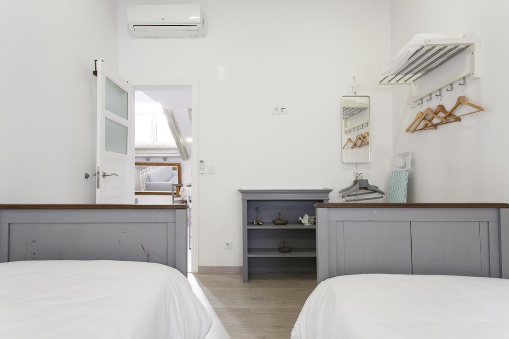 Apartment Joivy Alfama 35 Apartments Lisbon