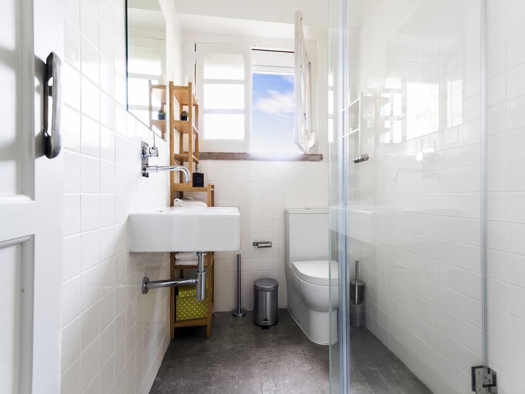 Apartment Whome | Damasceno Contemporary #59 *