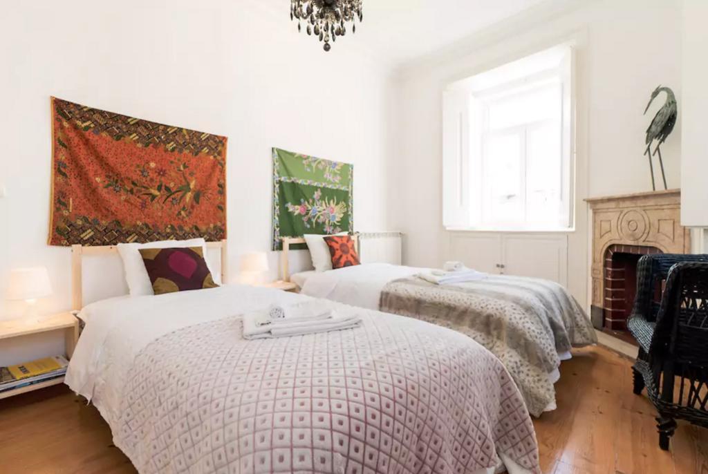 Lisbon Secret & River View Family Flat * Lisbon