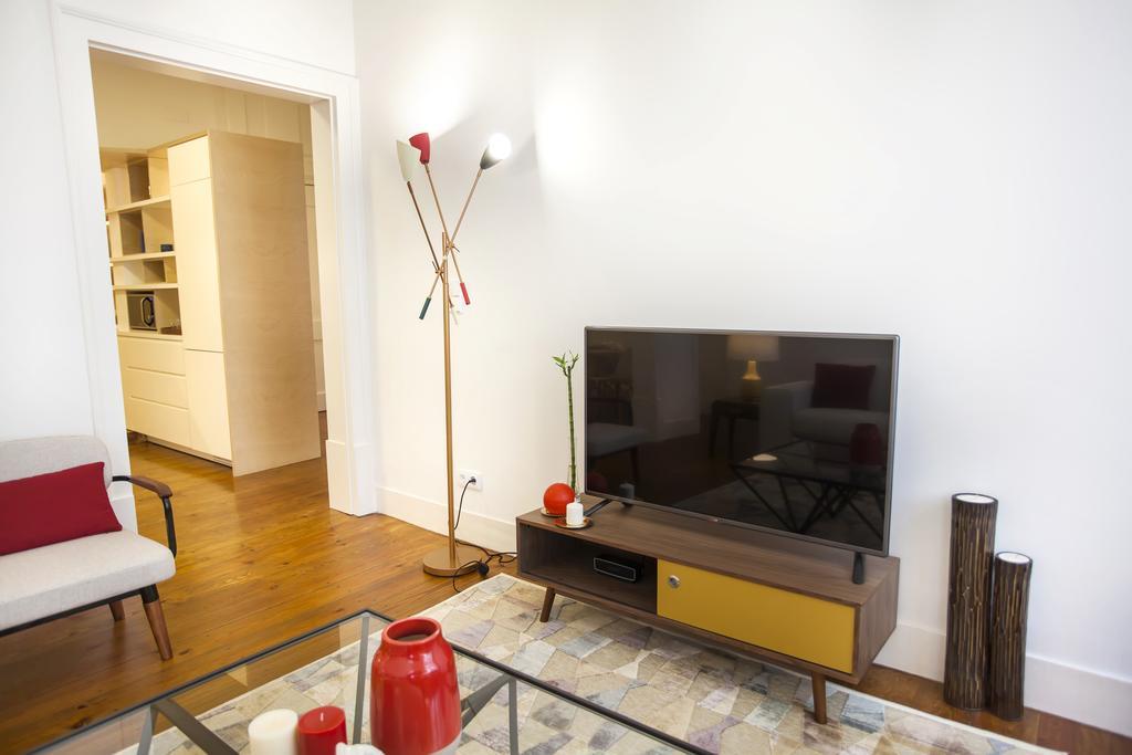 Historical City Center Apartment *