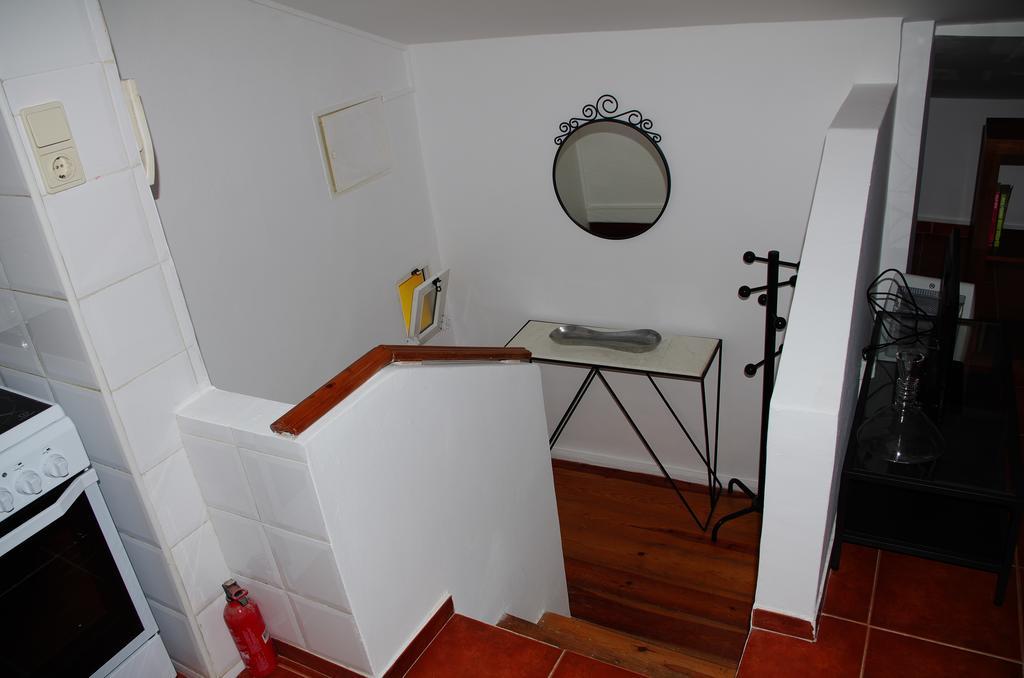 Apartment Sloped Ceiling Lisbon