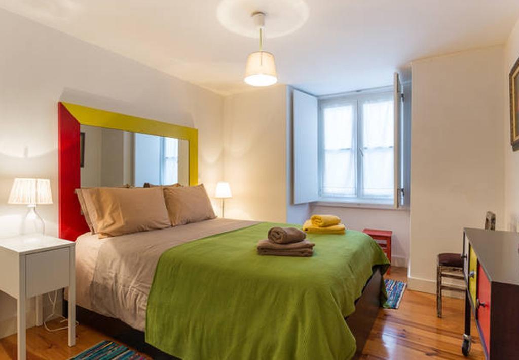 Apartment The Day Tripper At Chiado Lisbon