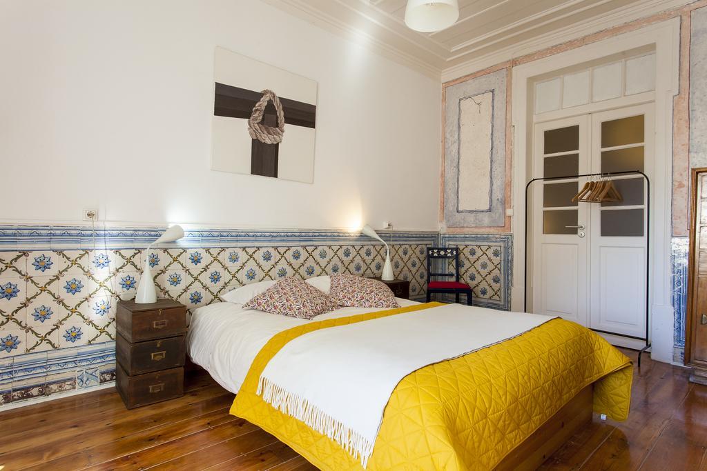 Joivy Classic 3Br Home With Workspace In Chiado, 2Mins From Baixa-Chiado Subway Apartment *