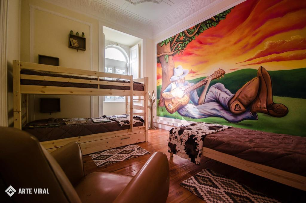 Music Hall Albergue Lisboa