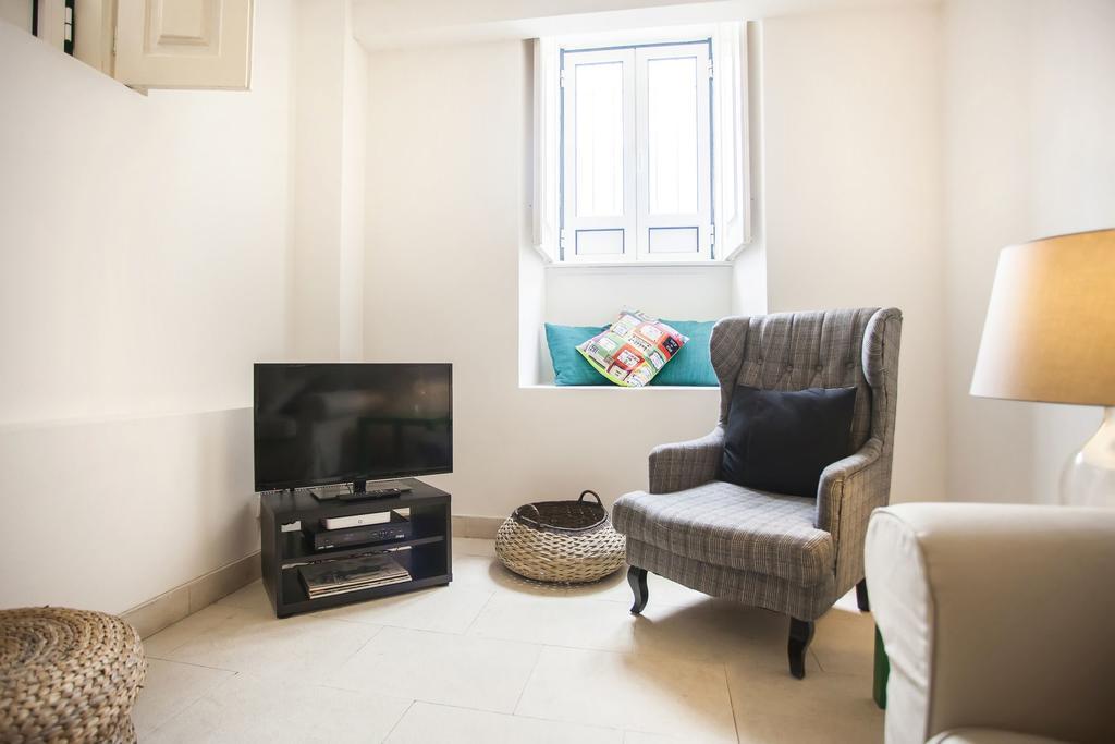 Apartment Lovelystay - Castle Hill