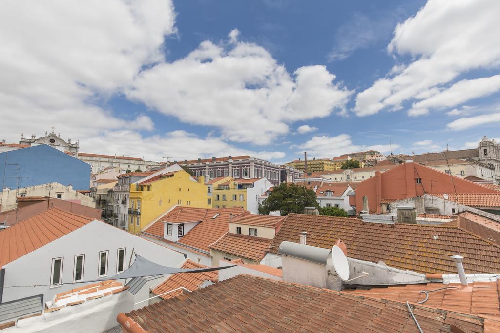 Apartment Lovelystay Rooftop Duplex In Sao Bento Lisbon