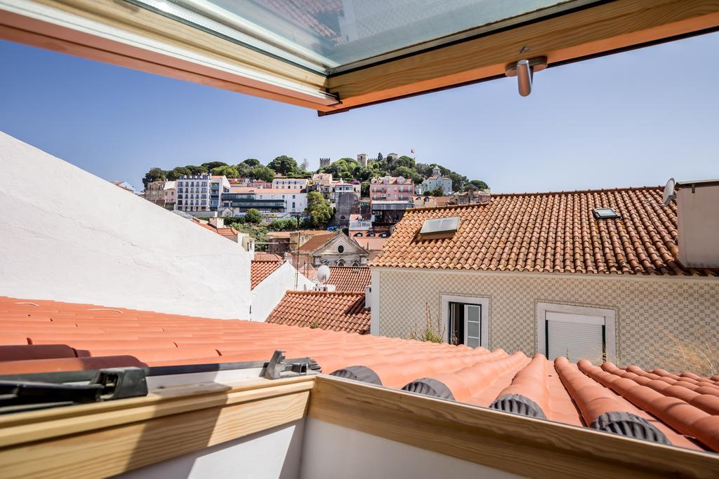 Apartment Amazing Castle Views In Historic Center Lisbon