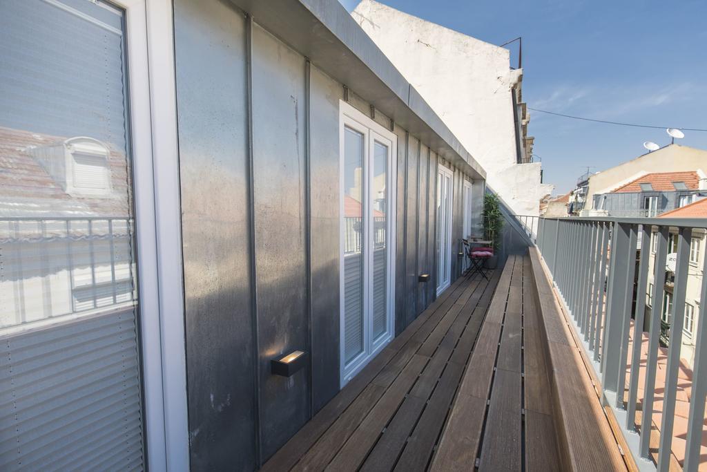 Lovelystay - 2bed Looking Good In Bairro Alto Apartment