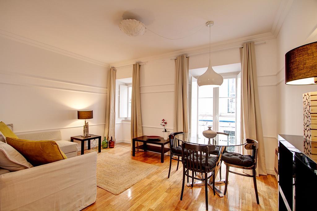 Heart Of Bairro Alto-live Like A Local Apartment Lisbon