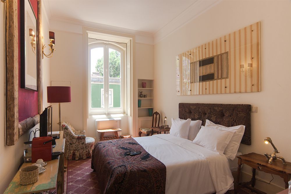 The Independente & Terrace Bed & Breakfast